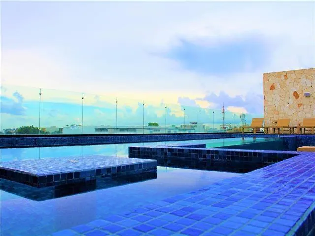 Spectacular Two Bedrooms Ph With Private Rooftop And Jacuzzi Playa del Carmen