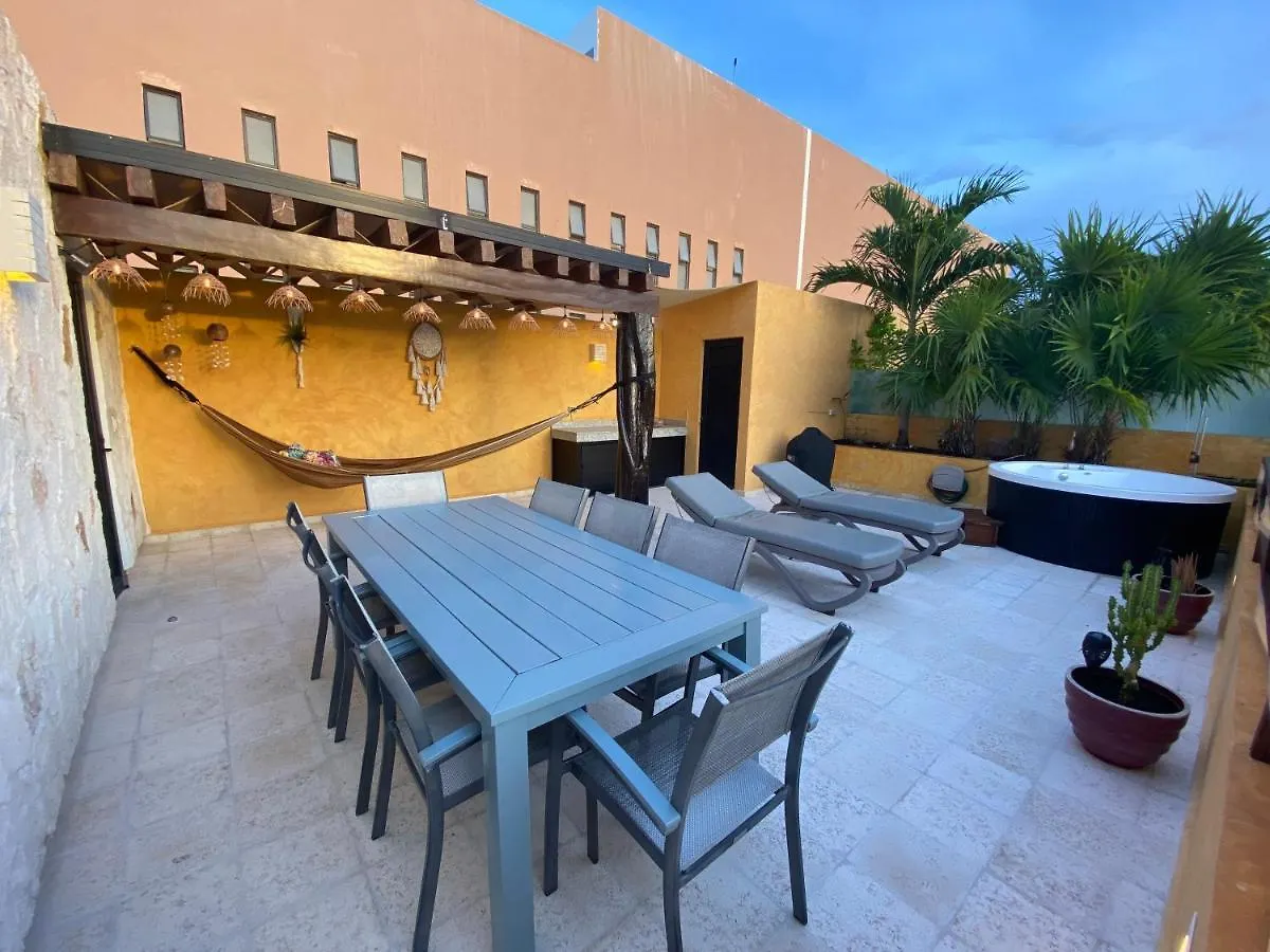 Spectacular Two Bedrooms Ph With Private Rooftop And Jacuzzi Playa del Carmen