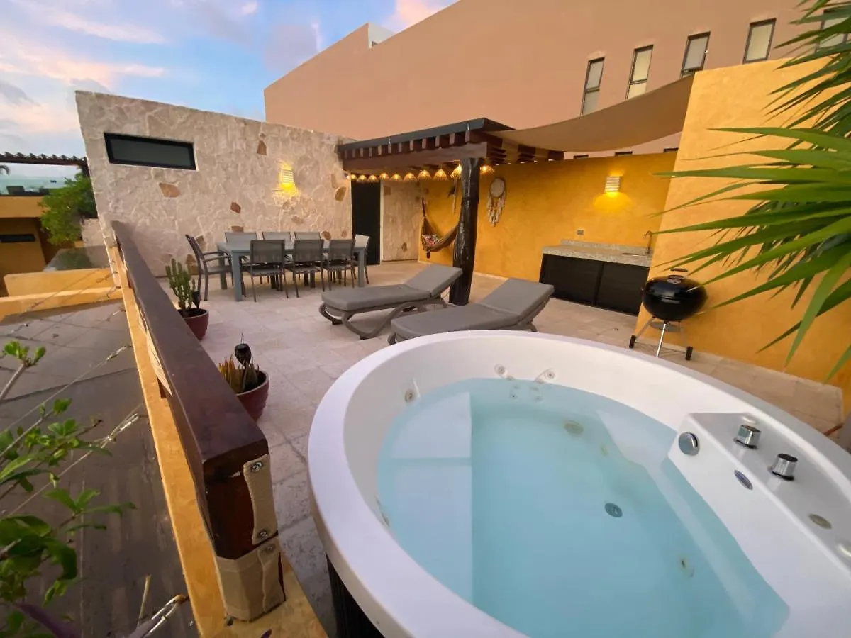 Spectacular Two Bedrooms Ph With Private Rooftop And Jacuzzi Playa del Carmen